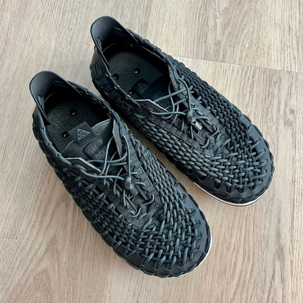 Nike ACG Black Watercats